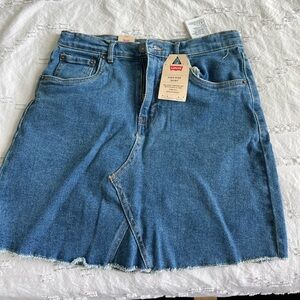 Denim Skirt/ Levi's Denim Skirt fits XS/S